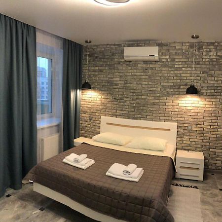 Apartamenti Gercena 35 Apartment Kiev Bagian luar foto